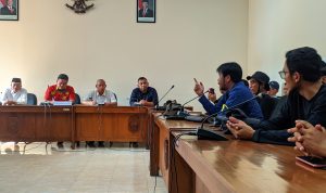 999ab2a3-efd7-4f83-b23f-5ffda82c1203