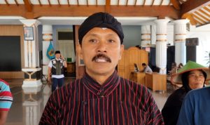 fb74bcfe-9abc-4613-bb09-3d8027484980