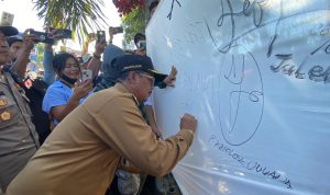 c5662346-5d1d-4fa4-8583-bffe476cf4b5